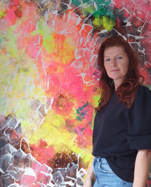 "Modernes Wandbild im Showroom Augsburg - Abstrakte Malerei von Janet Bieder"